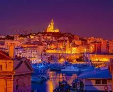 包含马赛发布备战花絮，清晨回应争议，NBA季后赛任务艰巨，数据趋势出现新变化的词条