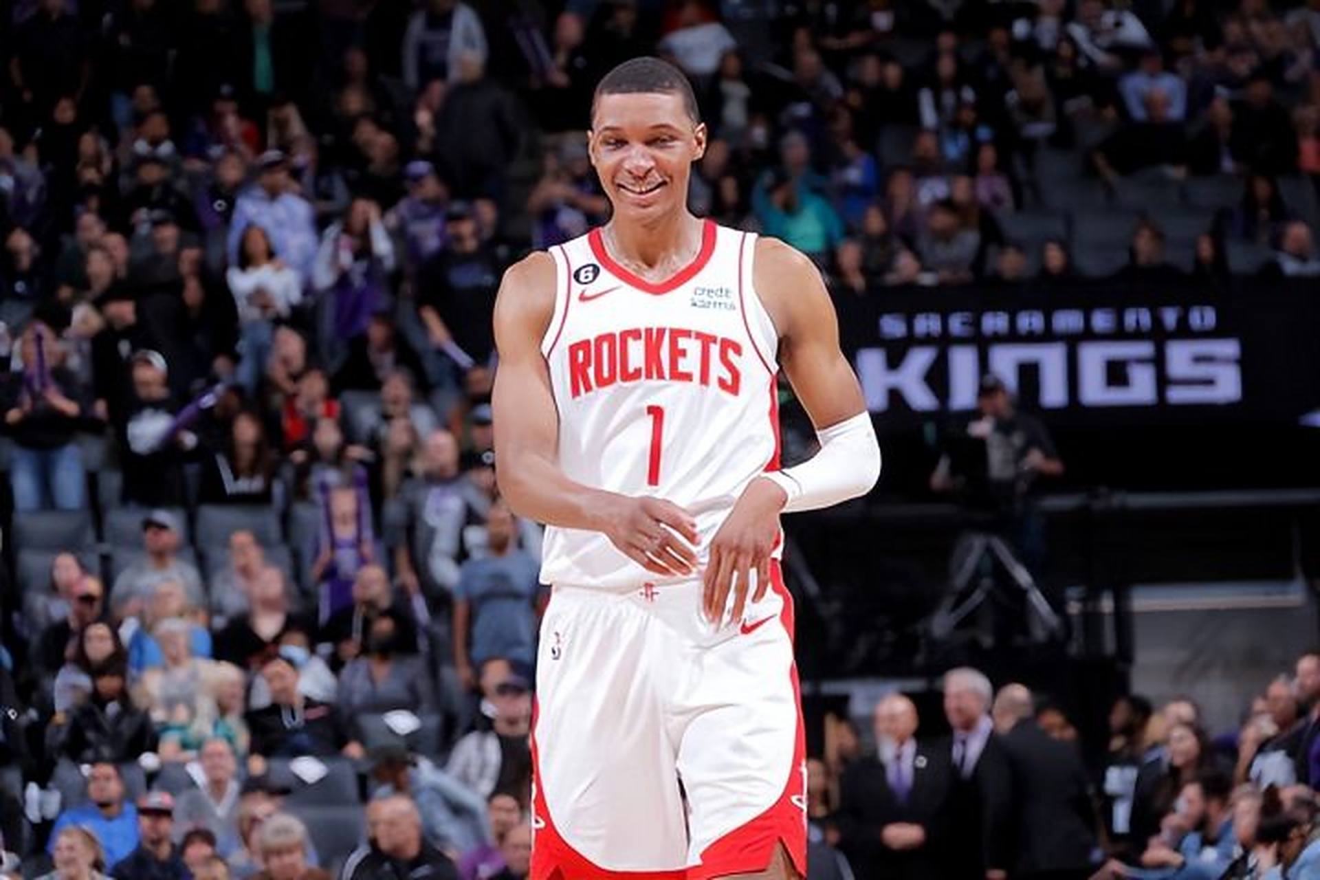 萨克拉门托国王内部会议纪要流出：国际比赛日止住颓势，NBA季后赛使命明确，纪律约束更严格的简单介绍