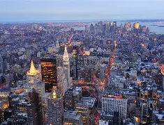 关于纽约尼克斯训练开放日；清晨临场应变引欢呼；CBA季后赛在即；控场能力受关注的信息