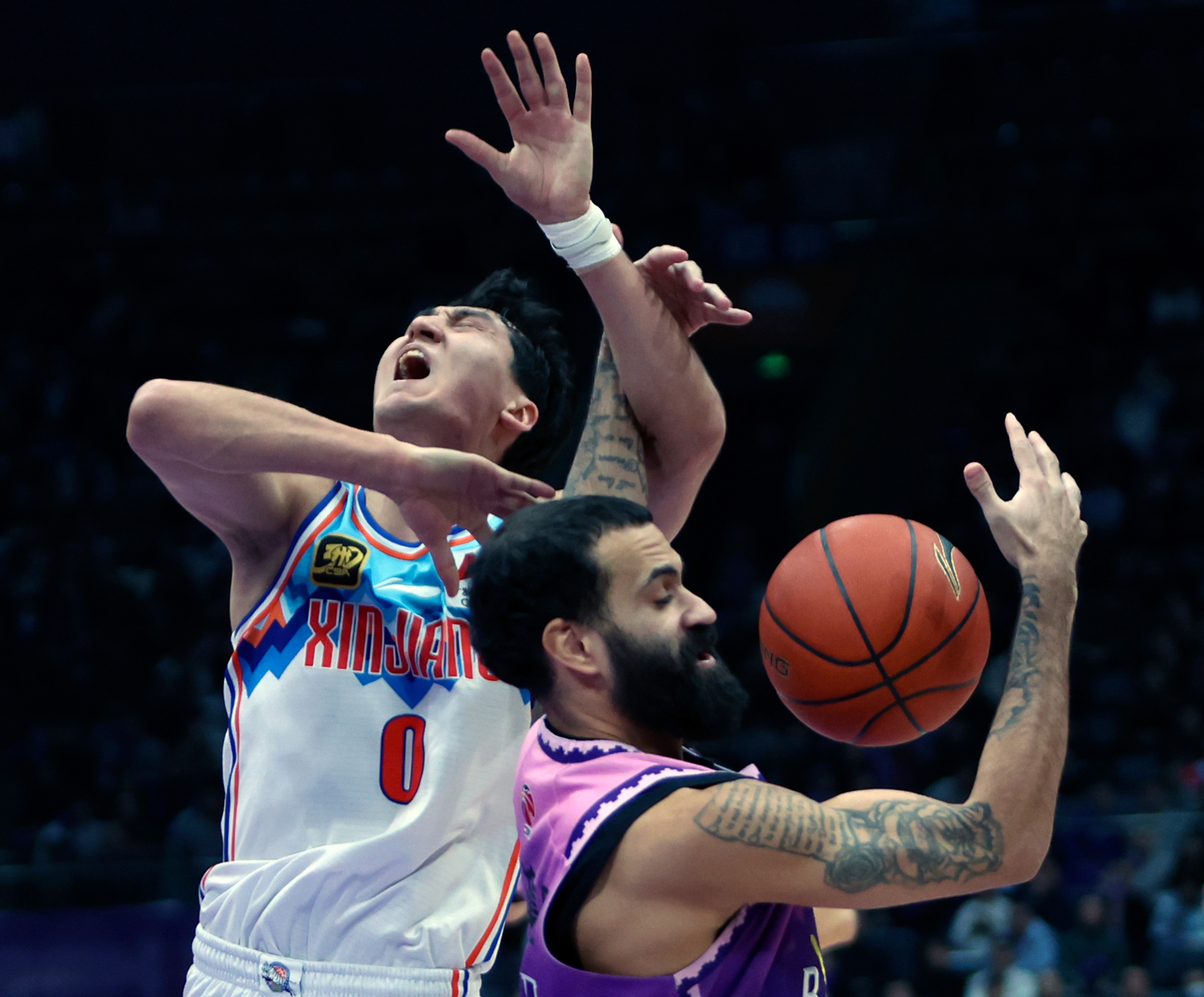 爱游戏中国-集结日突围战来临，波特兰开拓者围绕CBA常规赛门线救险，引发热议，训练强度明显提升(nba常规赛揭幕战)