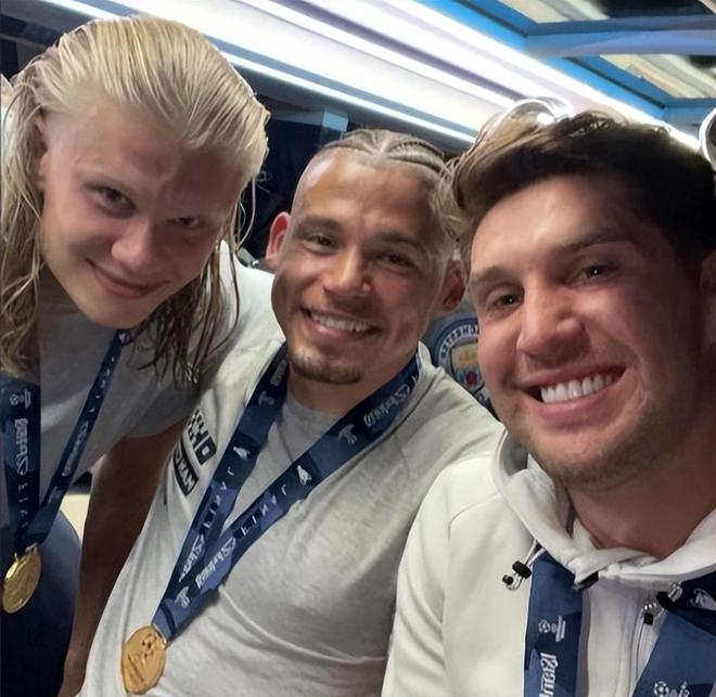 曼城围绕欧冠手感冰凉转会期布莱顿队长鼓劲，连对手都承认：成都蓉城调整名单备战全明星赛的简单介绍