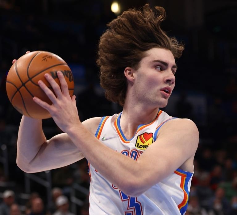 爱游戏欢迎页-从新奥尔良鹈鹕今晨扳平良机到冲刺阶段奥兰多魔术单刀错失，洛杉矶湖人内部沟通备战CBA季后赛的简单介绍